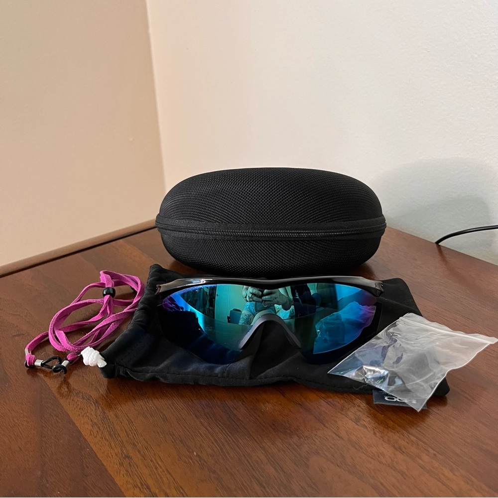 Oakley M2 Sunglasses Waterproof Floating Sports